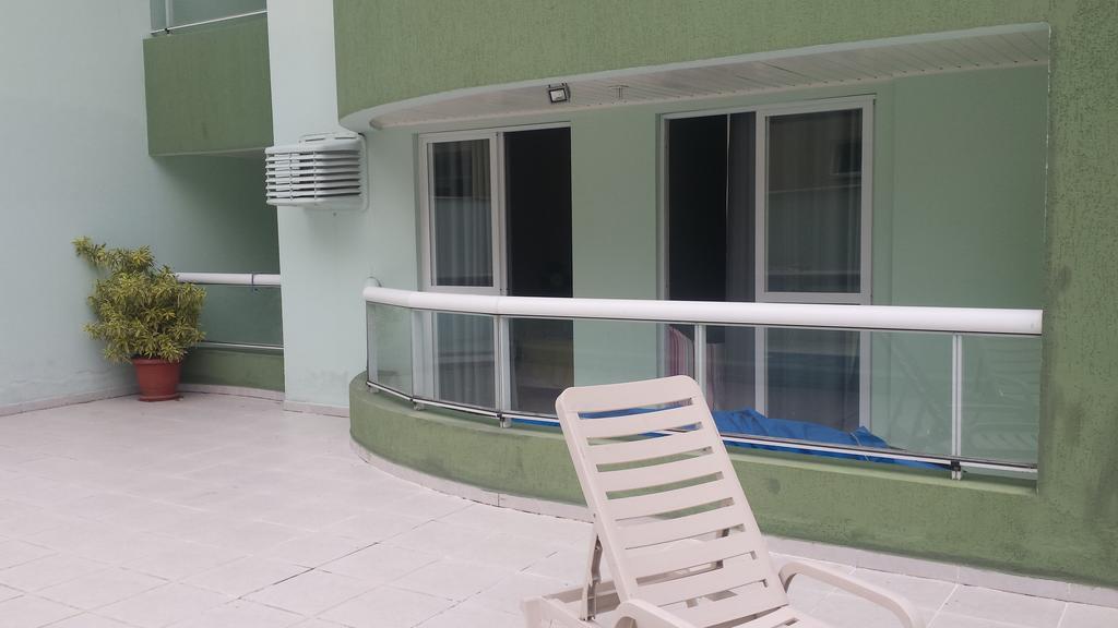 Apartamento Bombas Bombinhas Exterior foto